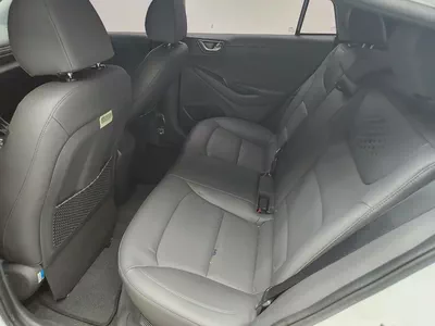 Hyundai Ioniq Hybrid 2020 - Korean Specs - Excellent Condition-14