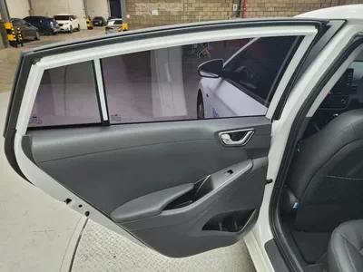 Hyundai Ioniq Hybrid 2020 - Korean Specs - Excellent Condition-18