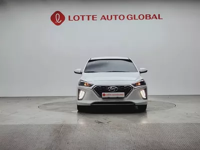 Hyundai Ioniq Hybrid 2020 - Korean Specs - Excellent Condition-1