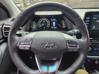 Hyundai Ioniq Hybrid 2020 - Korean Specs - Excellent Condition-6