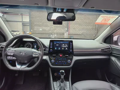 Hyundai Ioniq Hybrid 2020 - Korean Specs - Excellent Condition-7
