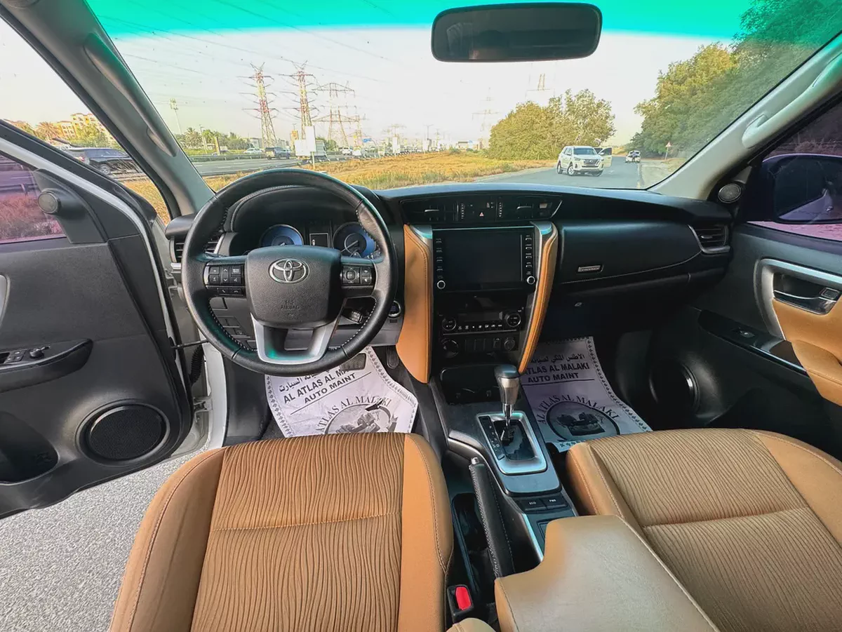 Toyota Fortuner GXR 2023 GCC Specs - Low Mileage-9-9