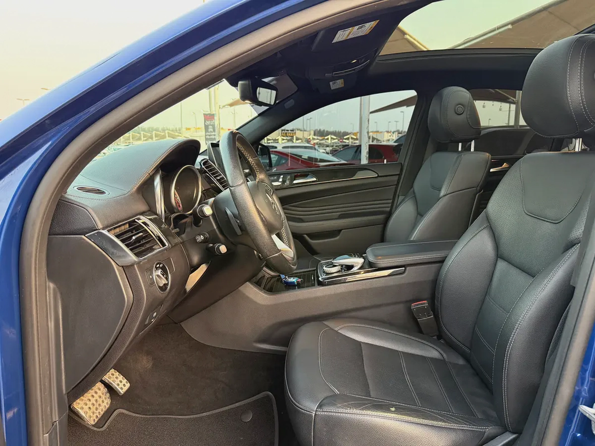 2019 Mercedes-Benz GLE 43 AMG Coupe - American Specs - GCC Resale-6-6
