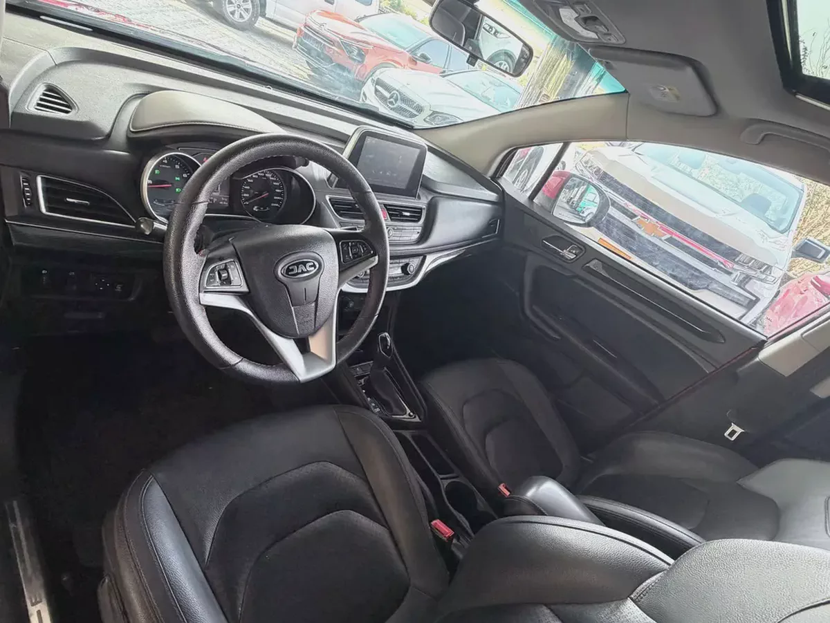 Gcc Specs, 77000 km, Service History-4-4