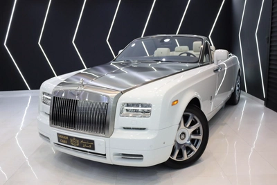 Rolls-Royce Phantom Drophead-0