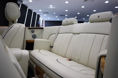 Rolls-Royce Phantom Drophead-7