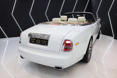 Rolls-Royce Phantom Drophead-8
