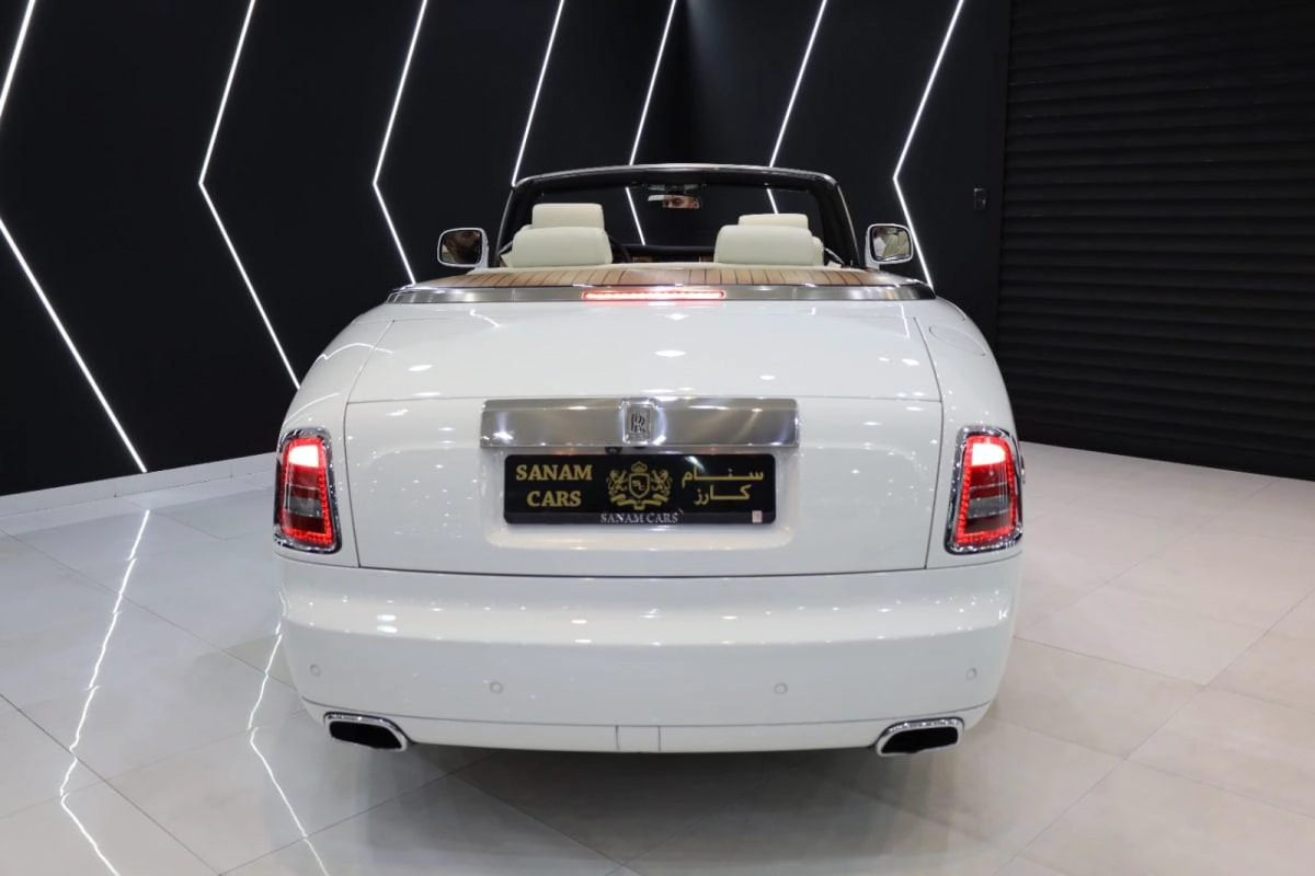 Rolls-Royce Phantom Drophead-2-2