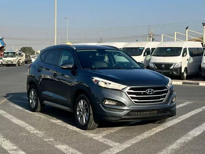 Hyundai Tucson GL 2018 Hyundai Tucson 2.0L V4 - AWD 4x4 - Rear Camera - Leather Seat-0
