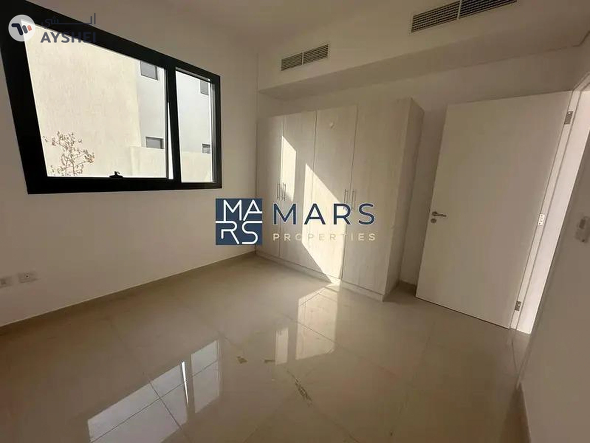 Spacious 4 Bedroom Sama Masjlis Villa with bigger plot is available for sales in Nasma Residences