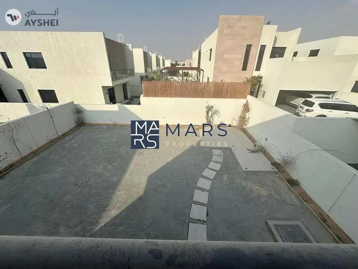 Spacious 4 Bedroom Sama Masjlis Villa with bigger plot is available for sales in Nasma Residences
