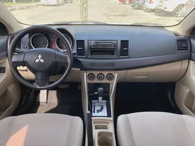 2016 Model | GCC specs | 2.0L engine | 2 Agency key | 4-Cyl 2.0L engine-7