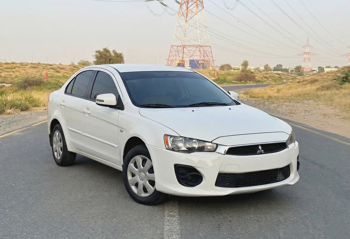 2016 Model | GCC specs | 2.0L engine | 2 Agency key | 4-Cyl 2.0L engine