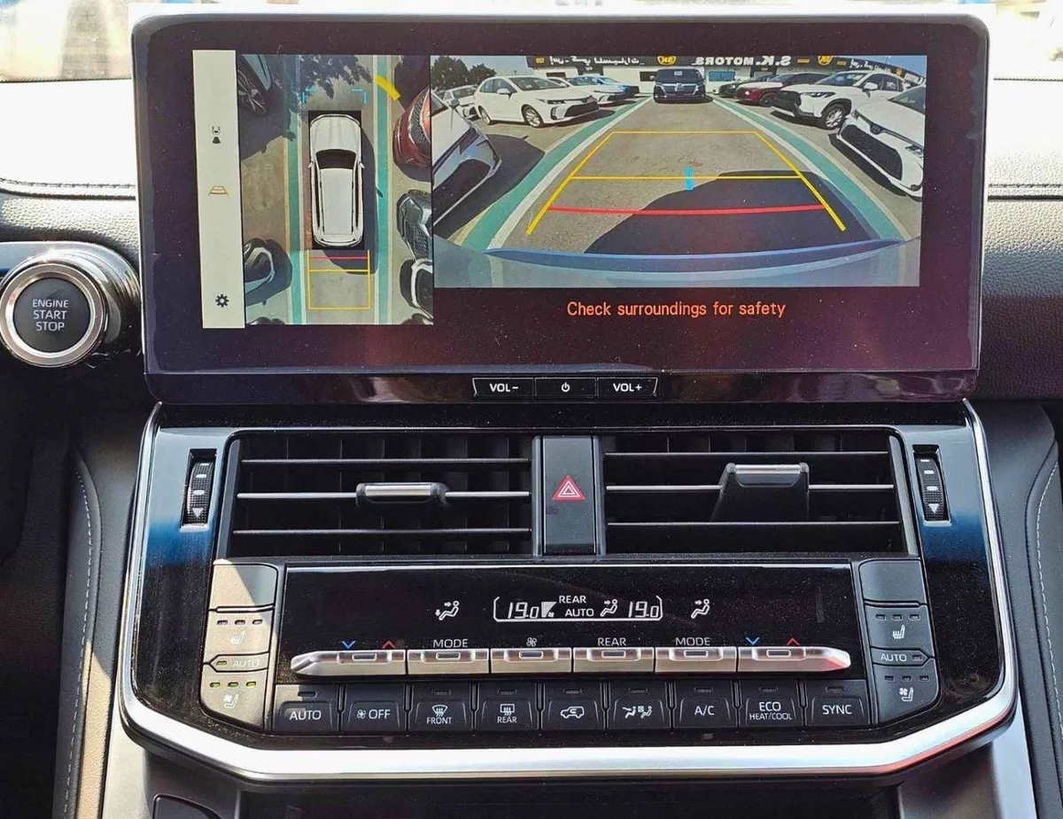 Toyota Land Cruiser VXR 3.3L DIESEL TWIN TURBO || PWR WITH MEMORY SEATS || HUD , RADAR | JBL SPEAKERS (CODE # LCDVXRHA)-19-0