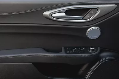 3,428 P.M |  Giulia Competizione | 0% Downpayment | Warranty!-12