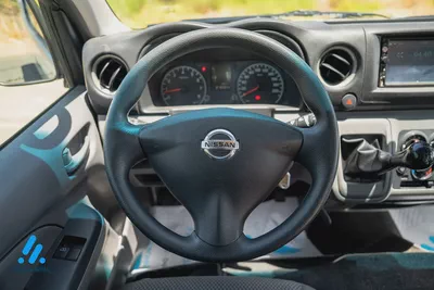 2022 Nissan Urvan NV350  13 Seater High Roof Van -Petrol - GCC - Manual Transmission-14