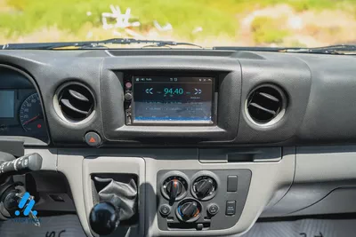 2022 Nissan Urvan NV350  13 Seater High Roof Van -Petrol - GCC - Manual Transmission-15
