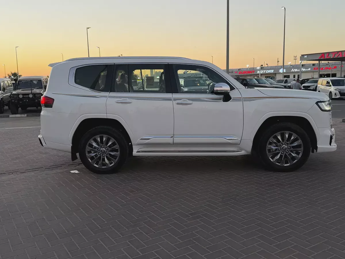 Toyota Land Cruiser VXR 2026 | QATAR Specs | Brand New-15-15