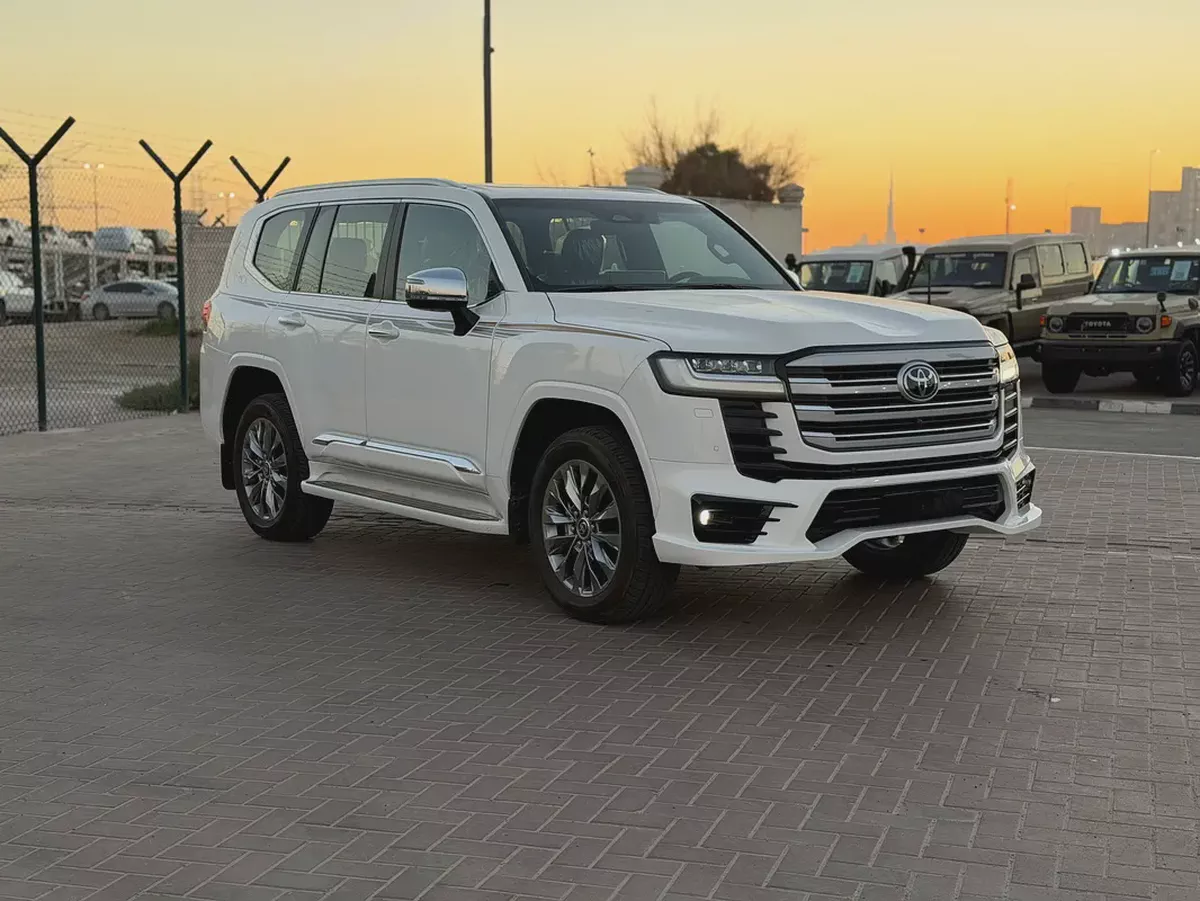 Toyota Land Cruiser VXR 2026 | QATAR Specs | Brand New-1-1