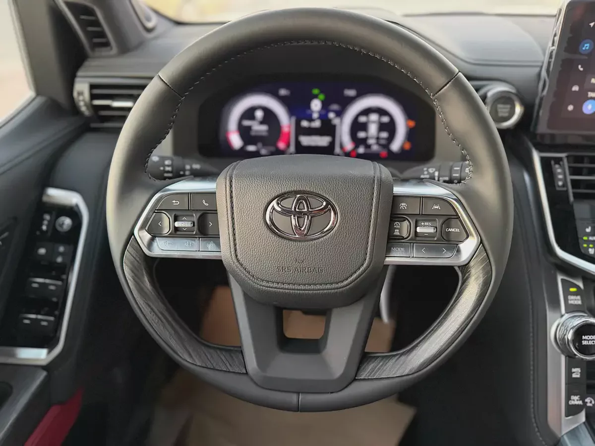 Toyota Land Cruiser VXR 2026 | QATAR Specs | Brand New-5-5