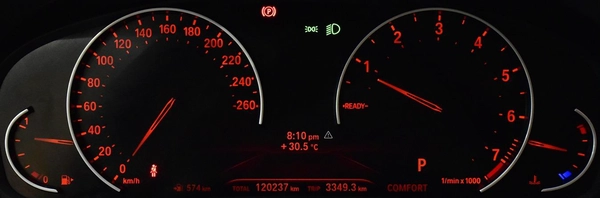 BMW 320i ( 2020 Model ) in Blue Color European Specs