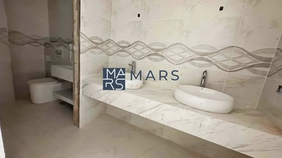 🌟 Brand New 5-Bedroom Villa with Driver's Room | AED 170,000 Yearly | Hoshi, Sharjah 🌟-6