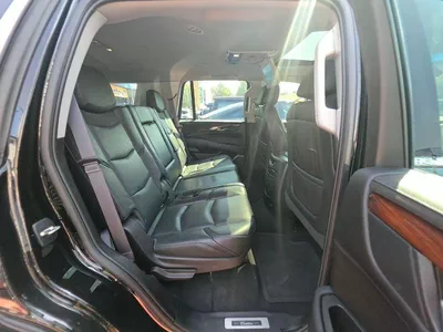 Cadillac Escalade PREMIUM Luxury 6.2L Premium Luxury 2015 GCC-16