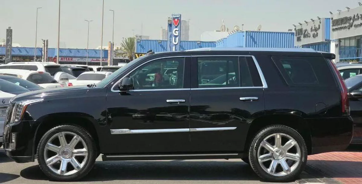 Cadillac Escalade PREMIUM Luxury 6.2L Premium Luxury 2015 GCC-2-2