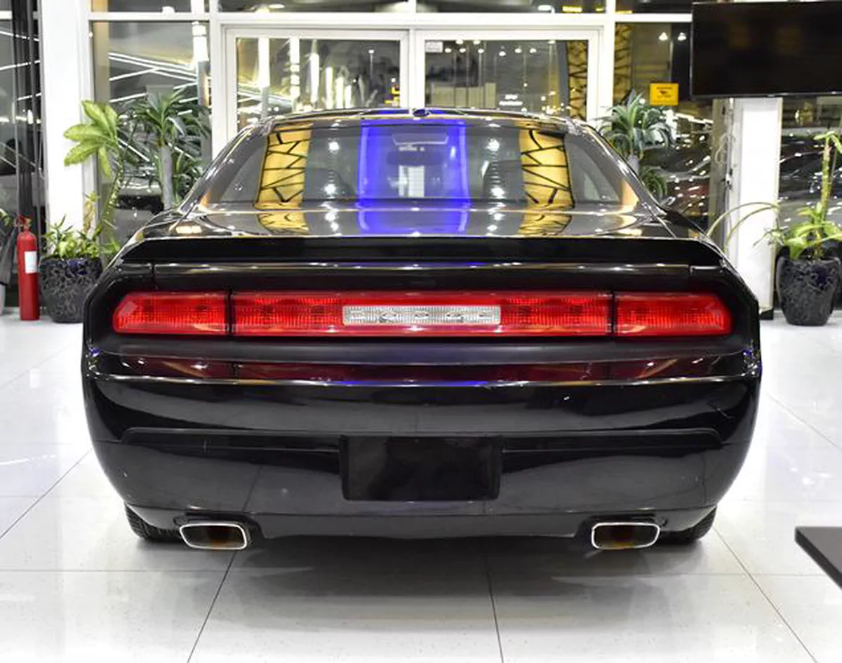 Dodge Challenger ( 2012 Model ) in Black...-3-3
