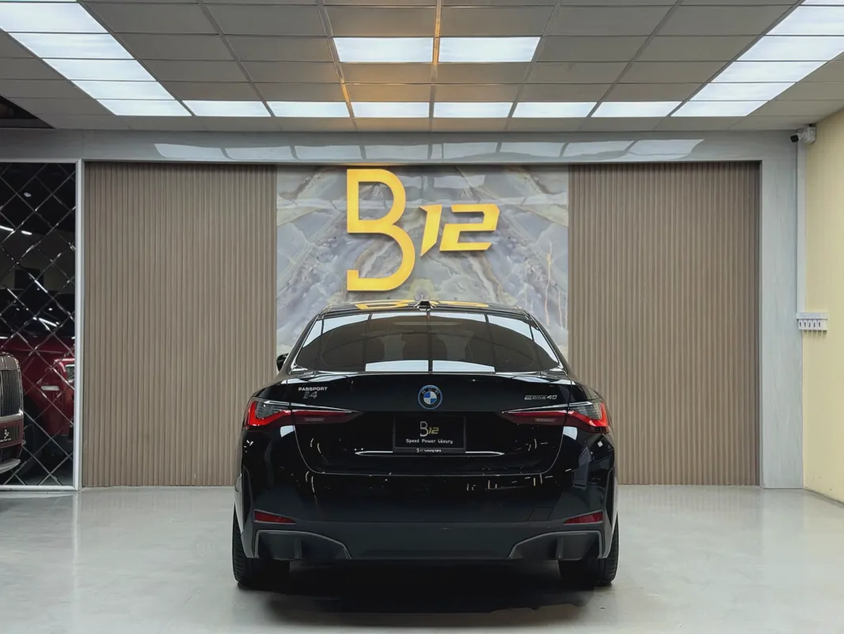 2025 BMW i4 xDrive40 M Sport - American Specs - Brand New!-6-6