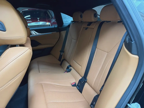 2025 BMW i4 xDrive40 M Sport - American Specs - Brand New!