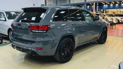 2020 Jeep Grand Cherokee SRT Canadian Specs Original Paint-3