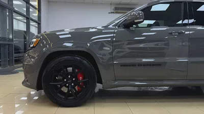 2020 Jeep Grand Cherokee SRT Canadian Specs Original Paint-6