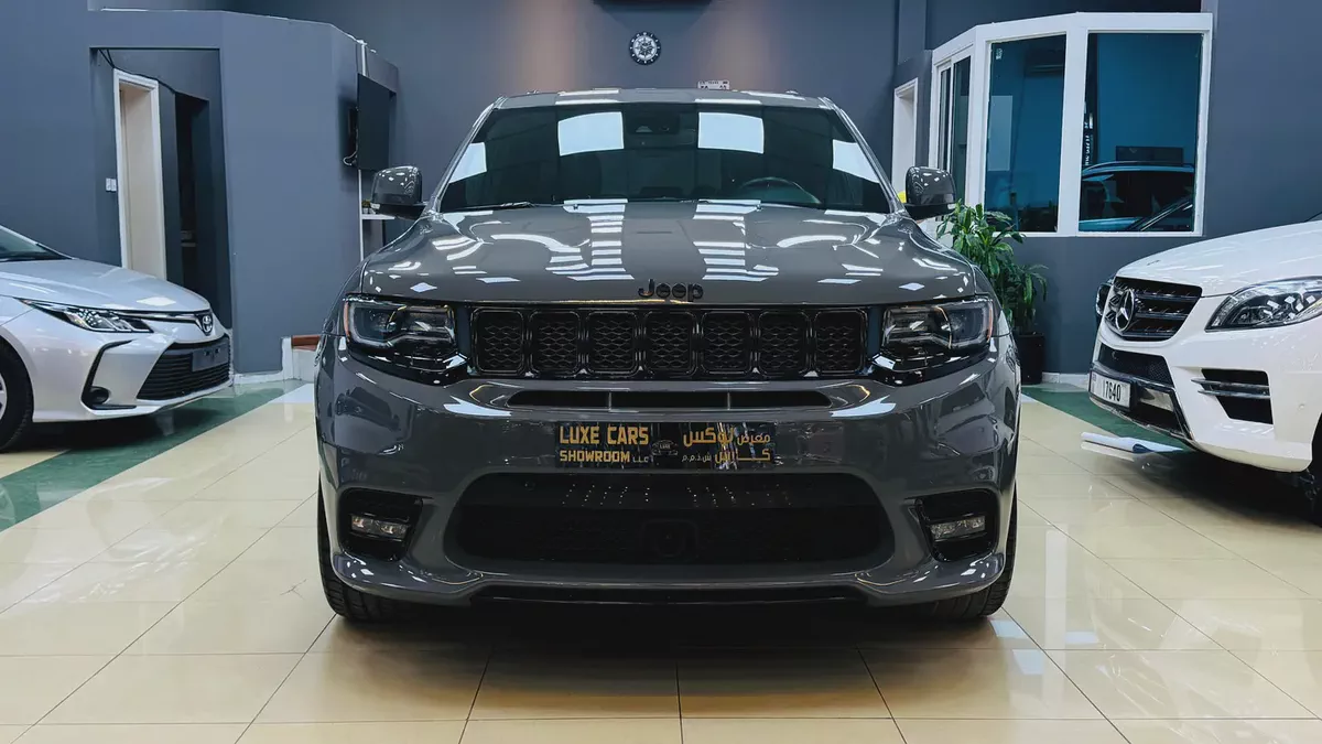 2020 Jeep Grand Cherokee SRT Canadian Specs Original Paint-1-1