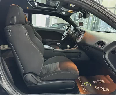 [DODGE CHALLENGER SCATPACK 6.4L V8] [SUNROOF]-12