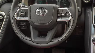 Toyota Land Cruiser VXR TWIN TURBO 3.5L HYBRID-4
