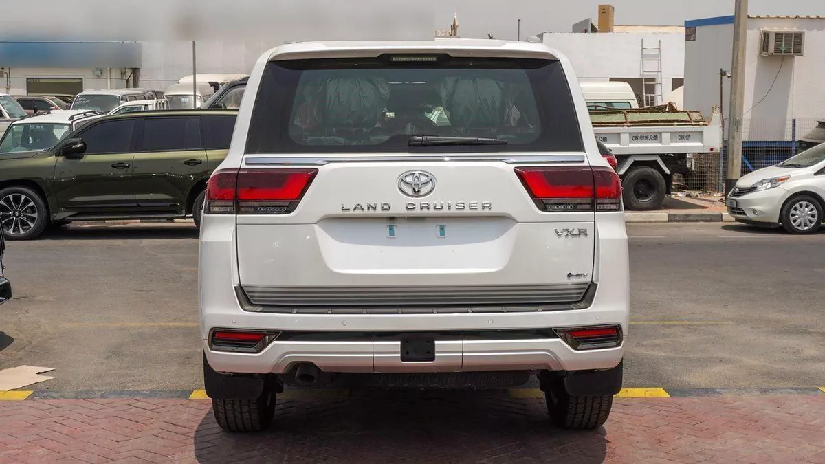 Toyota Land Cruiser VXR TWIN TURBO 3.5L HYBRID-20-0