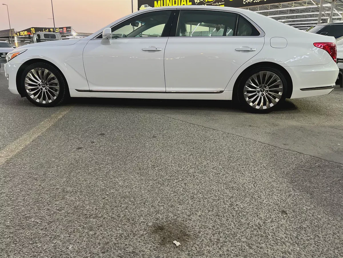 2017 Genesis G90 3.3T Premium - Luxury Sedan - American Specs-9-9