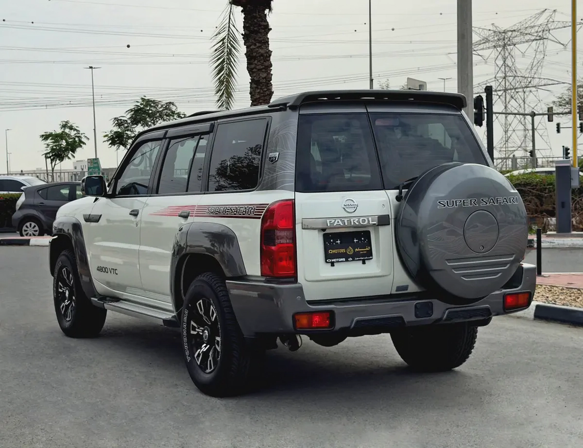 2024 Nissan Patrol Super Safari Al Ostoura, GCC Specifications-4-4