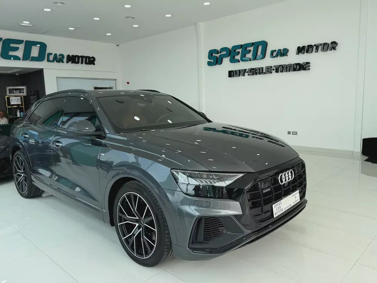 2023 Audi Q8 55 TFSI quattro S line - GCC Specs-3-3