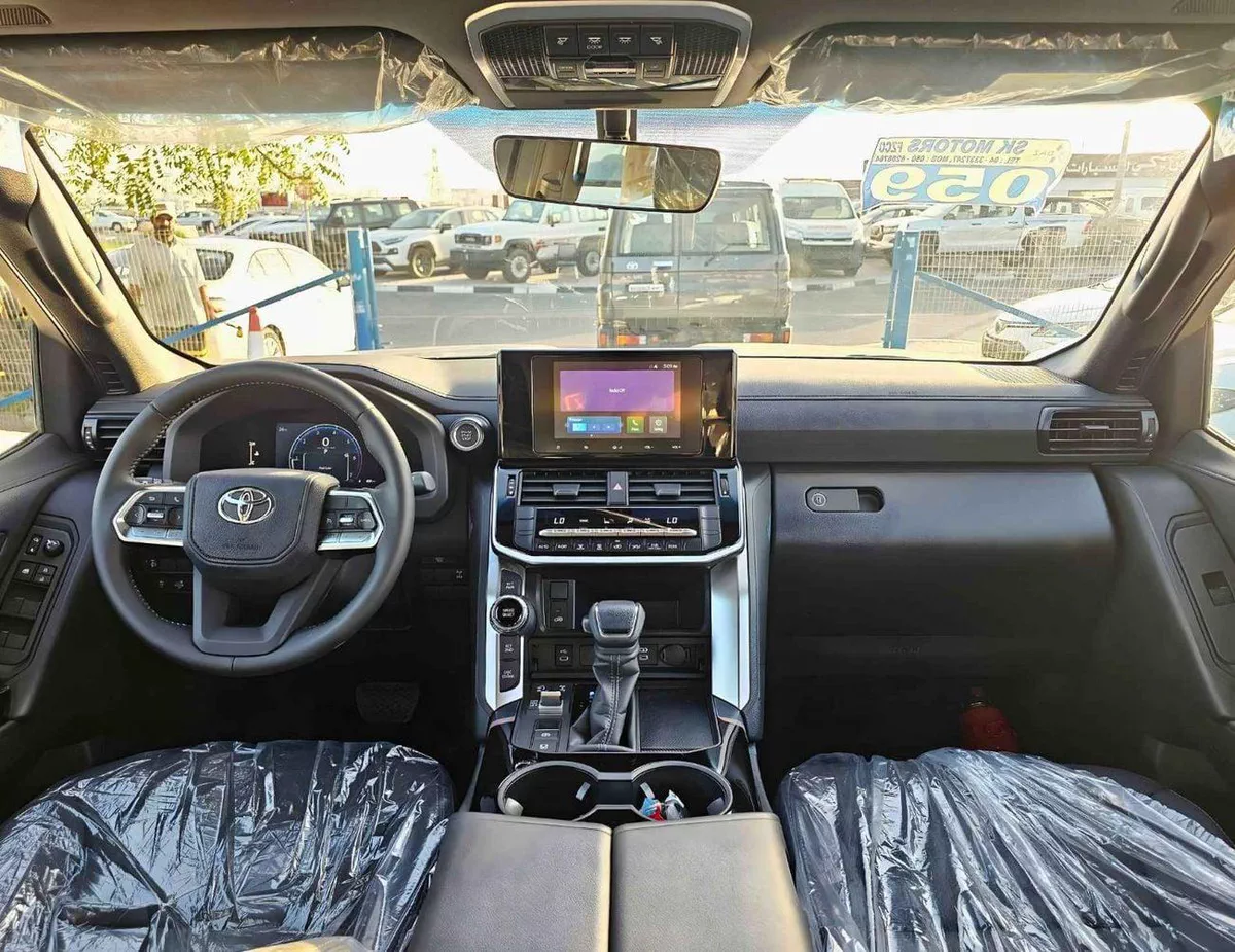 Toyota Land Cruiser GXR BASIC / 4.0L PETROL V6 / SUNROOF / LEATHER WITH DRIVER POWER SEAT (CODE # GXR4B)-12-0
