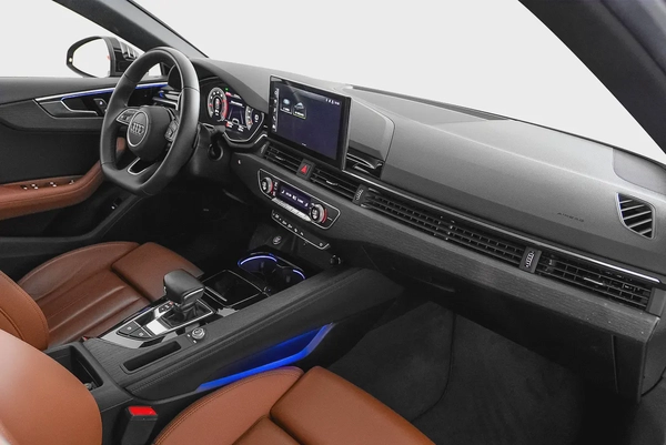 3,362 AED / 60 month’s | 0% DP | 2023 Audi A5 Sportback Advance 40TSFI / Audi Warranty Service