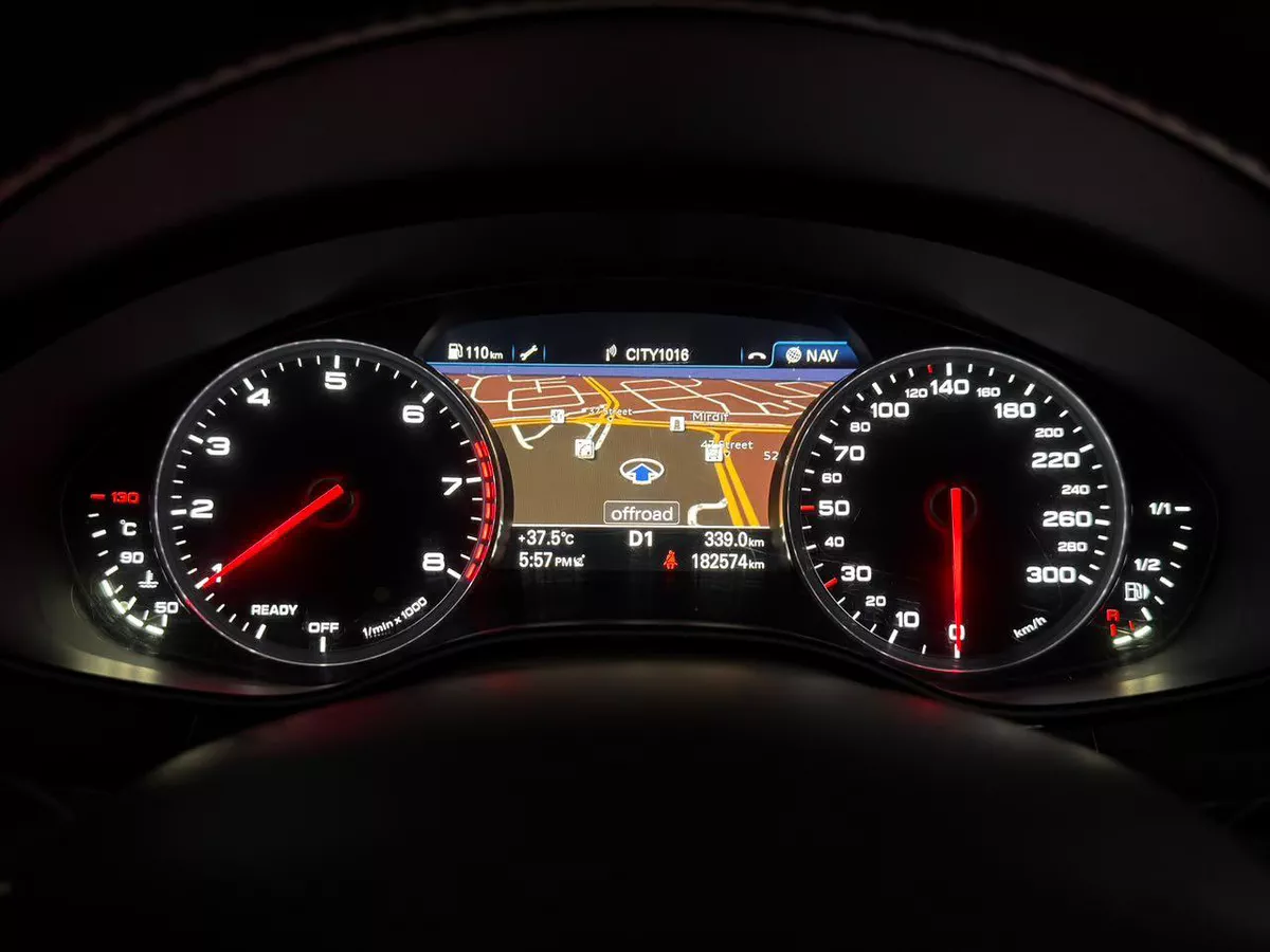 Gulf Specs 2018 AUDI A6 35TFSI S-LINE 1.8Litre V4 Turbo-Charged-5-5