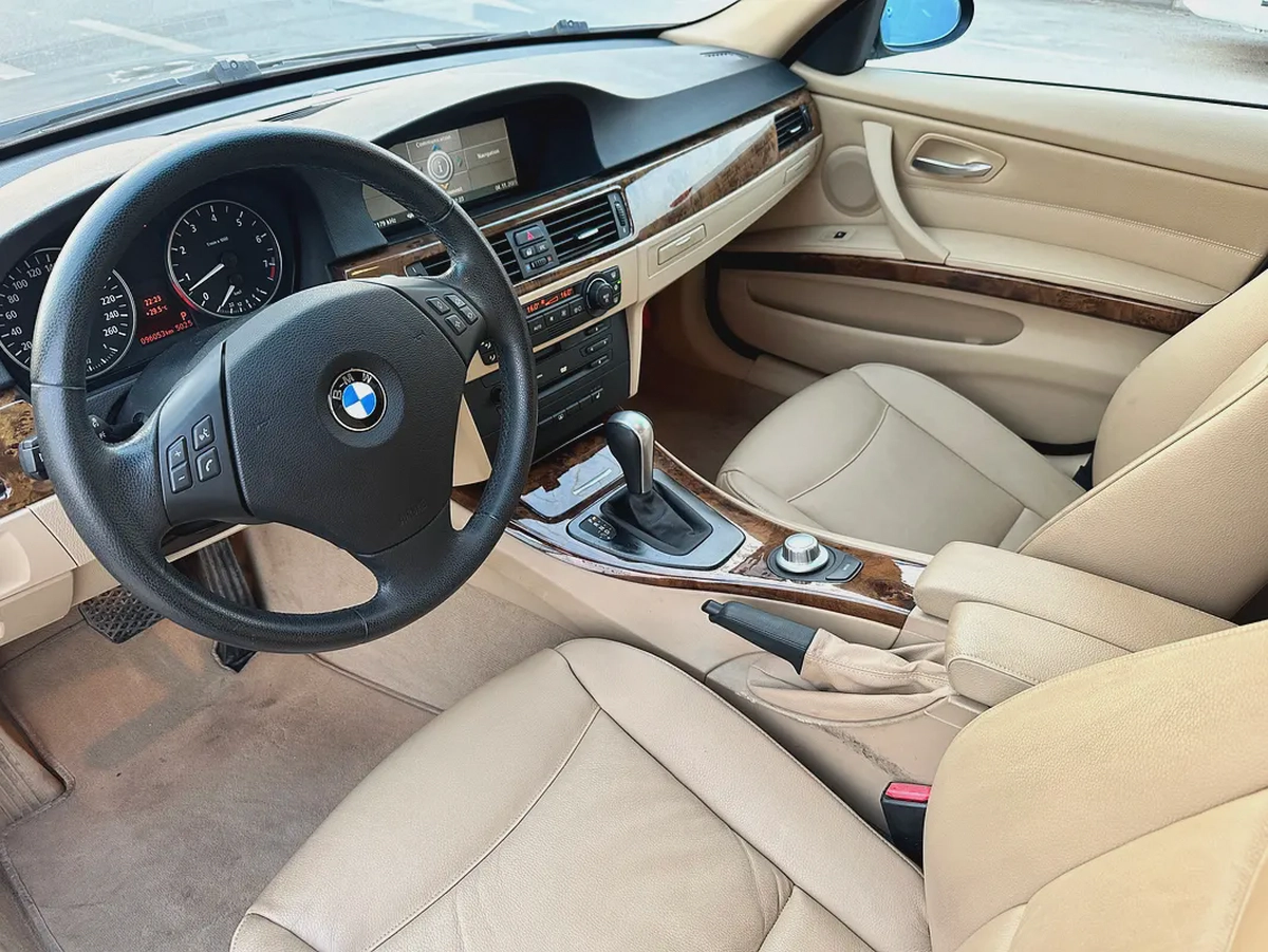 BMW 325 FRESH JAPAN IMPORT BEIGE INTERIOR-11-11