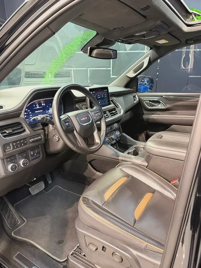 GMC Yukon AT4 2023 GCC Specs-9