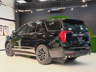 GMC Yukon AT4 2023 GCC Specs-7