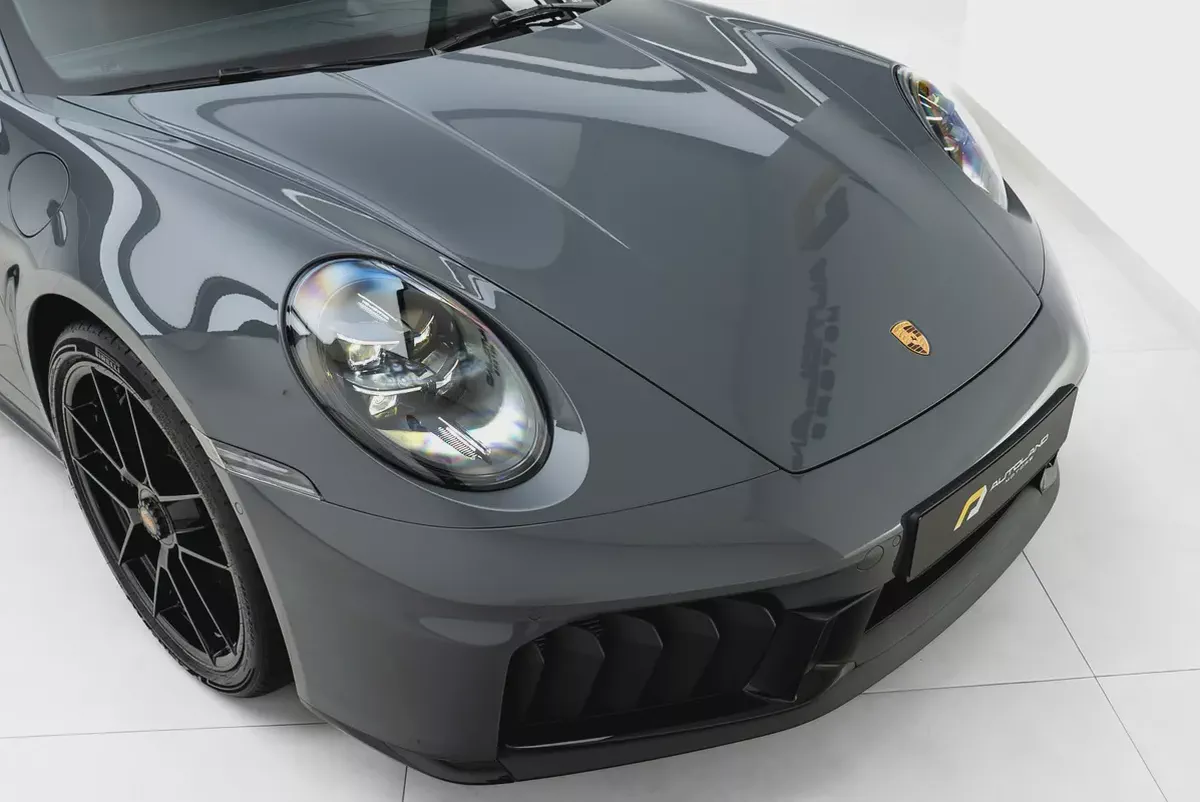 2025 PORSCHE 911 CARRERA GTS WITH WARRANTY.-13-13