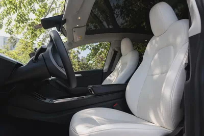 Tesla Model Y Performance 2023 GCC Specs-9