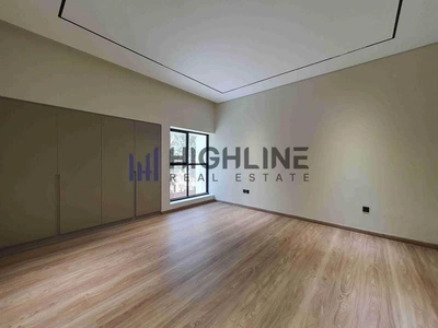 Unmatched Luxury 4-Bedroom Villa Near Kite Beach-13