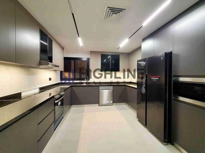 Unmatched Luxury 4-Bedroom Villa Near Kite Beach-24